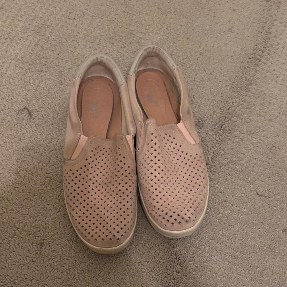 Dr. Scholl's Blush Perforated Slip-On Sneakers